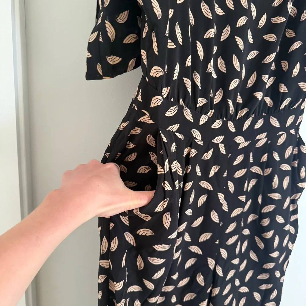 Diane Von Furstenburg 100% Silk Lucy Printed Black Jumpsuit 8 Selena Gomez Y2K